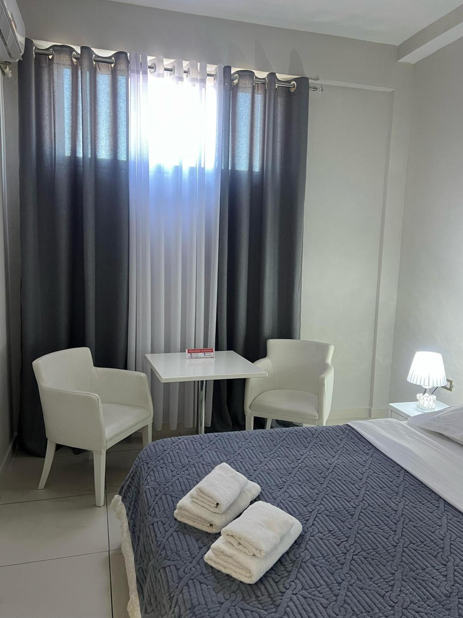 Grand Hotel Gjyshi Qerrexhias Zewnętrze zdjęcie
