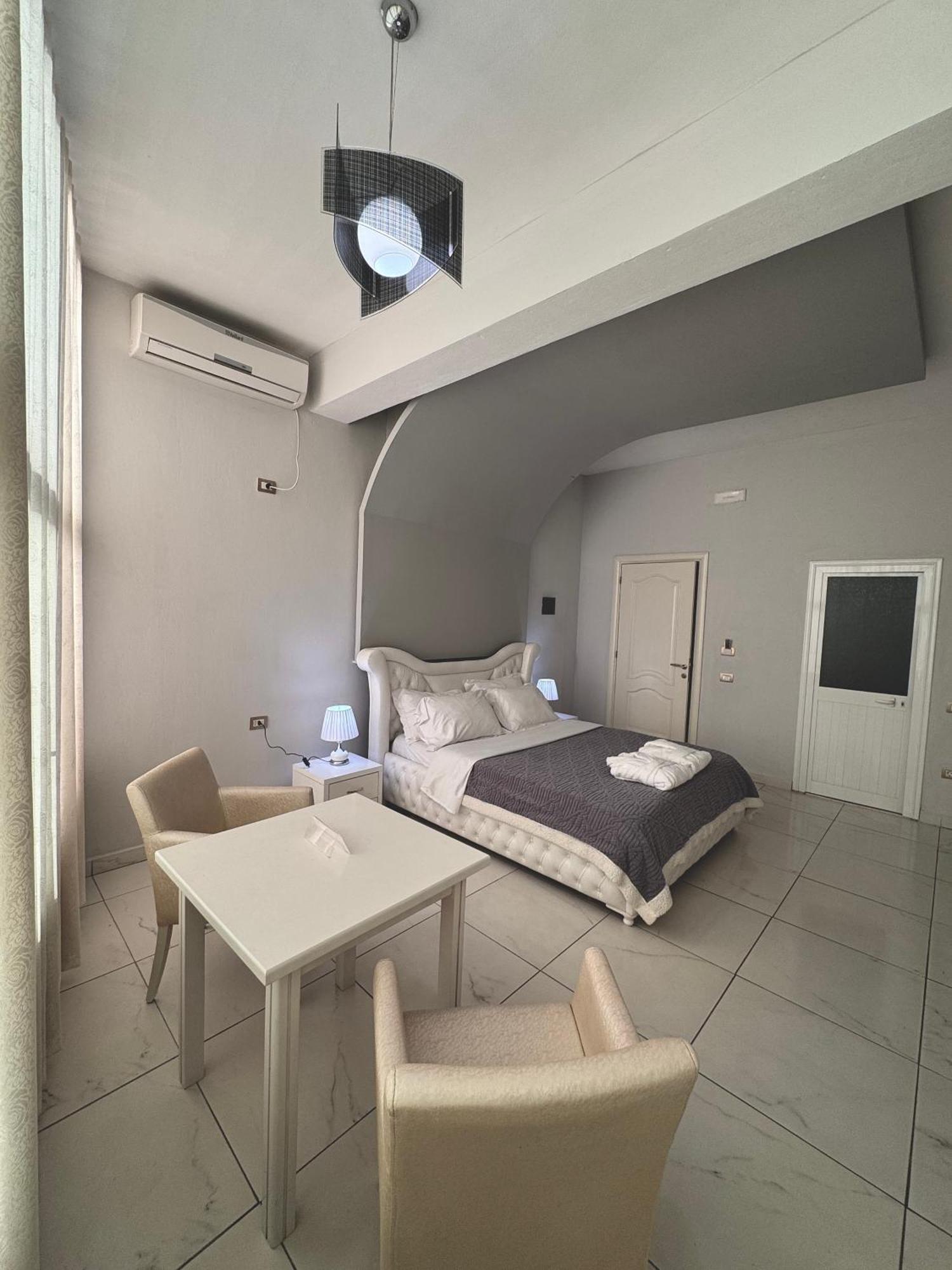 Grand Hotel Gjyshi Qerrexhias Zewnętrze zdjęcie